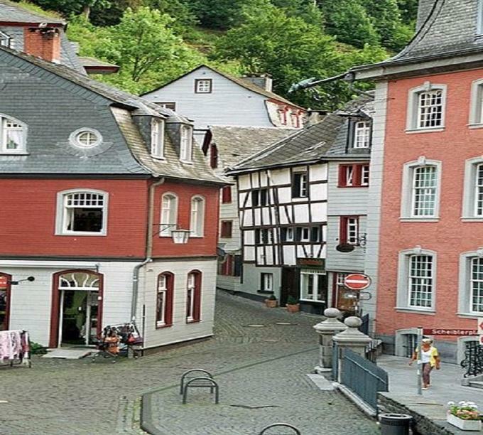 Residenz 4 Jahreszeiten Appartamento Monschau Esterno foto