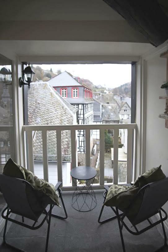 Residenz 4 Jahreszeiten Appartamento Monschau Esterno foto